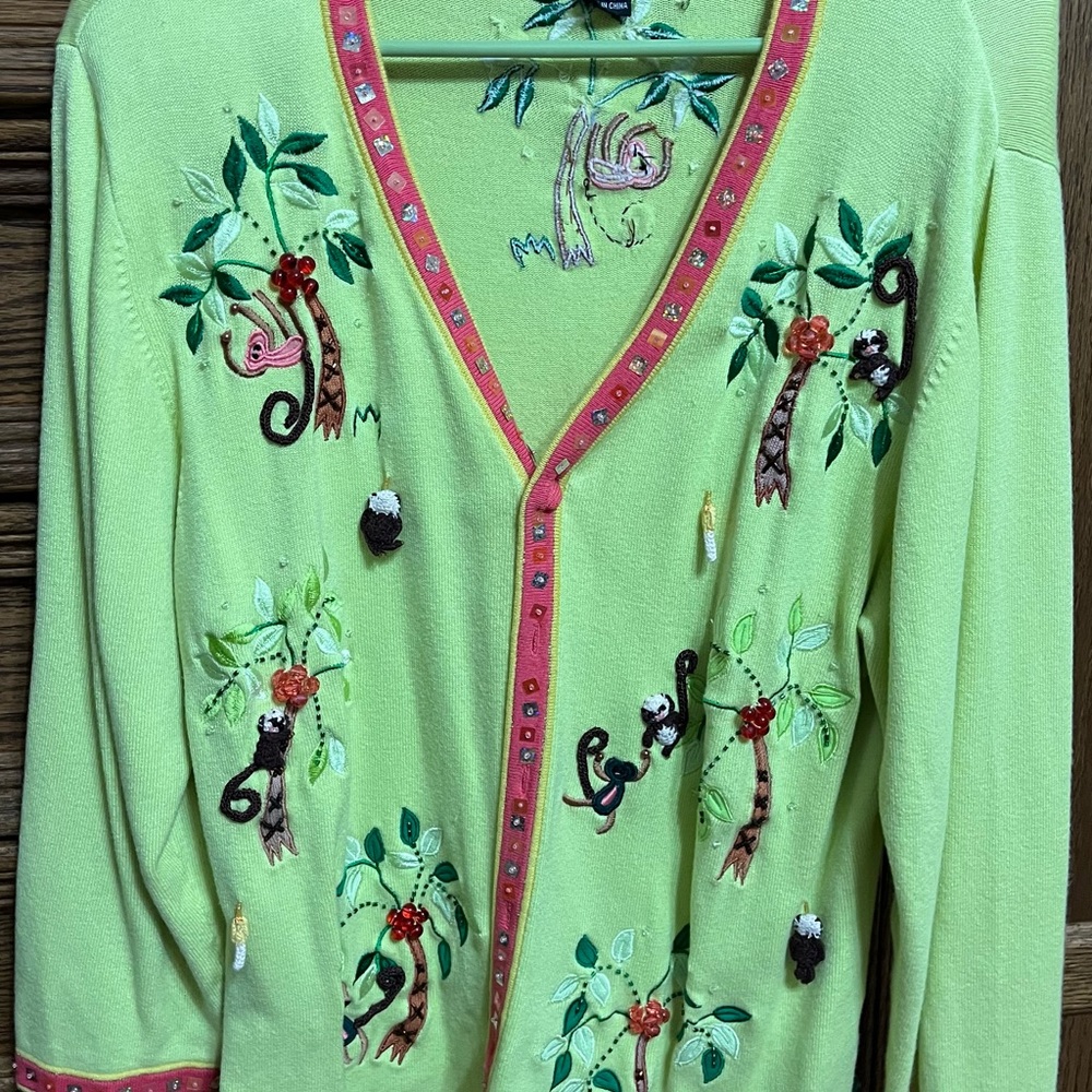 Bereck embellished long sleeve green sweater, size Large, smoke free, bundle